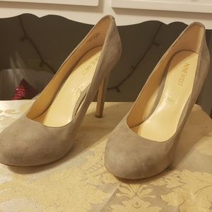 Size 9.5 Nine West Tyler High Heels